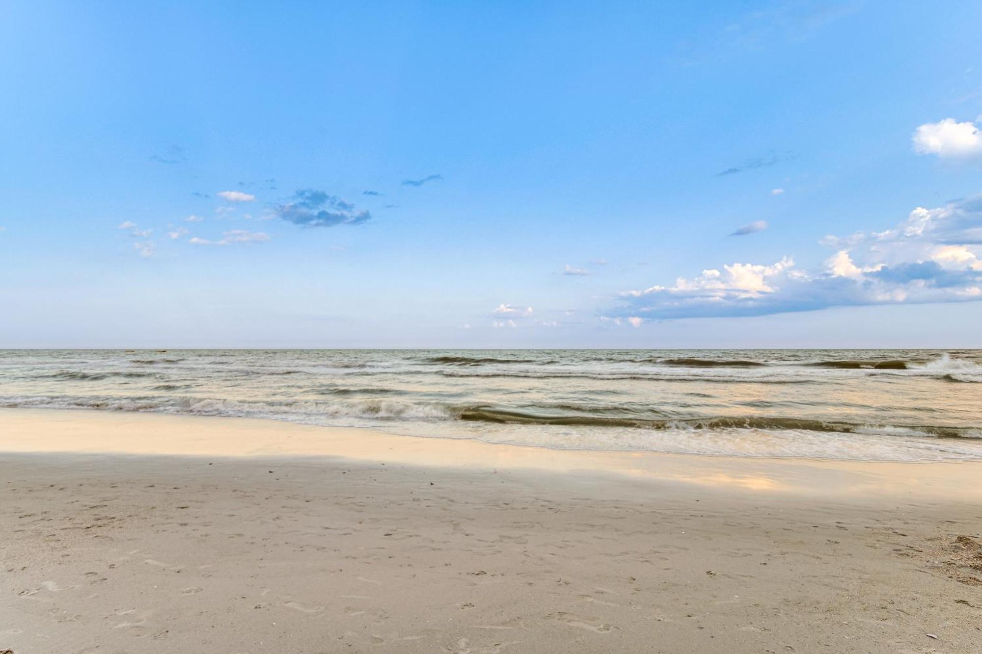 Updated Resort Condo, Walk To Myrtle Beach! Eksteriør bilde