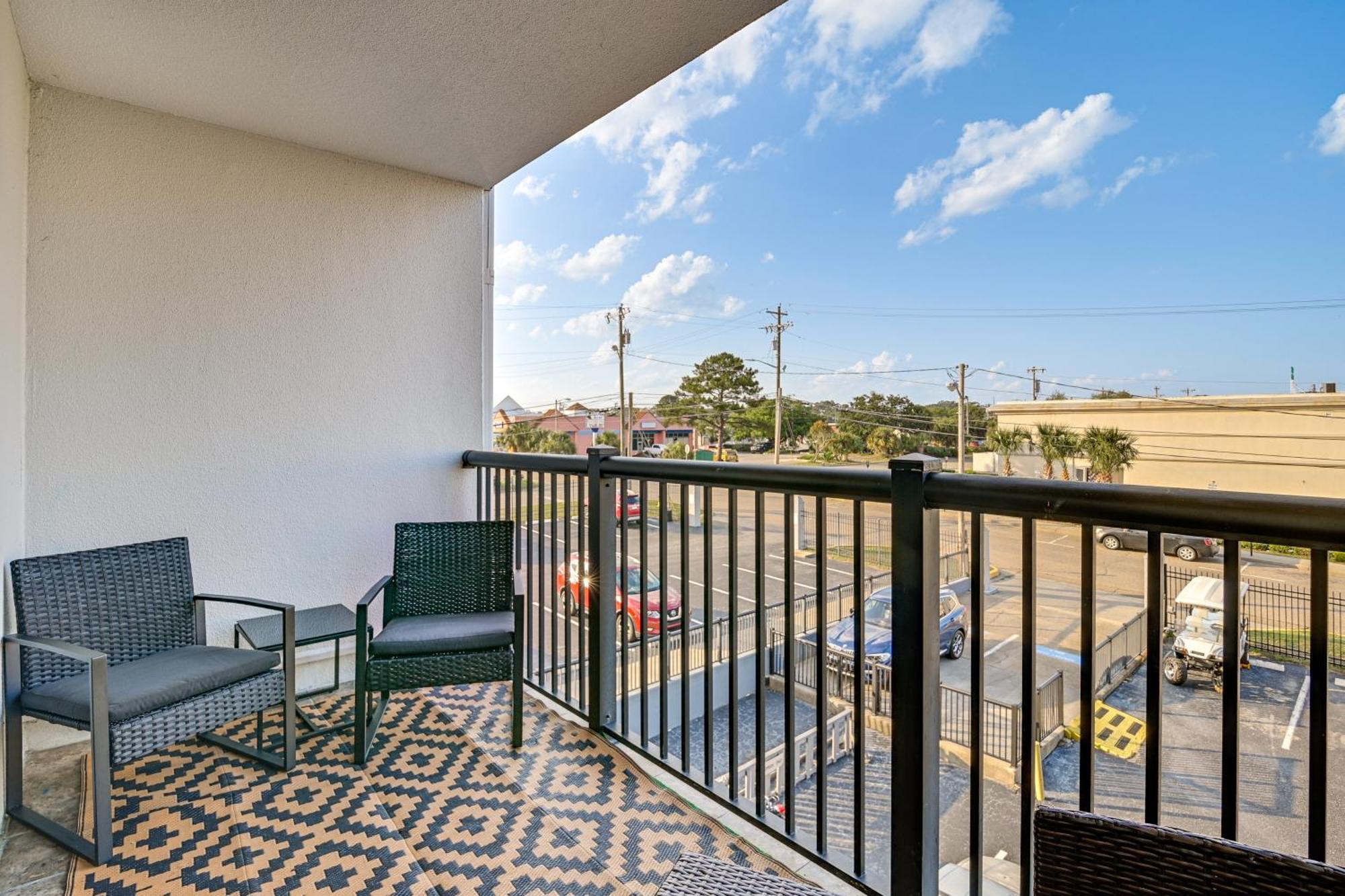 Updated Resort Condo, Walk To Myrtle Beach! Eksteriør bilde