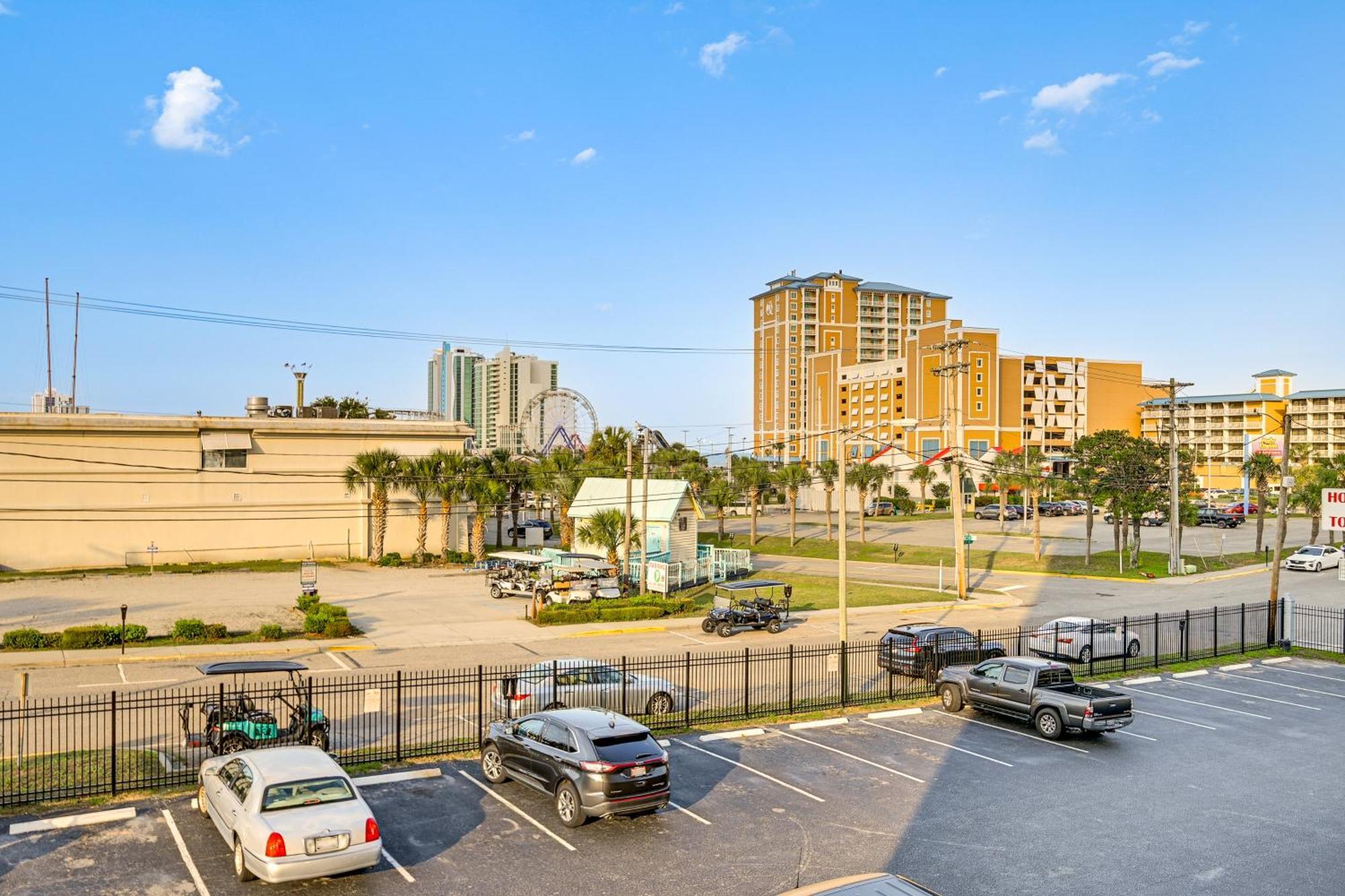 Updated Resort Condo, Walk To Myrtle Beach! Eksteriør bilde