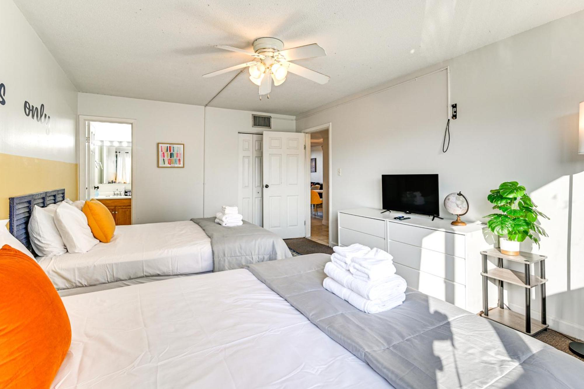 Updated Resort Condo, Walk To Myrtle Beach! Eksteriør bilde