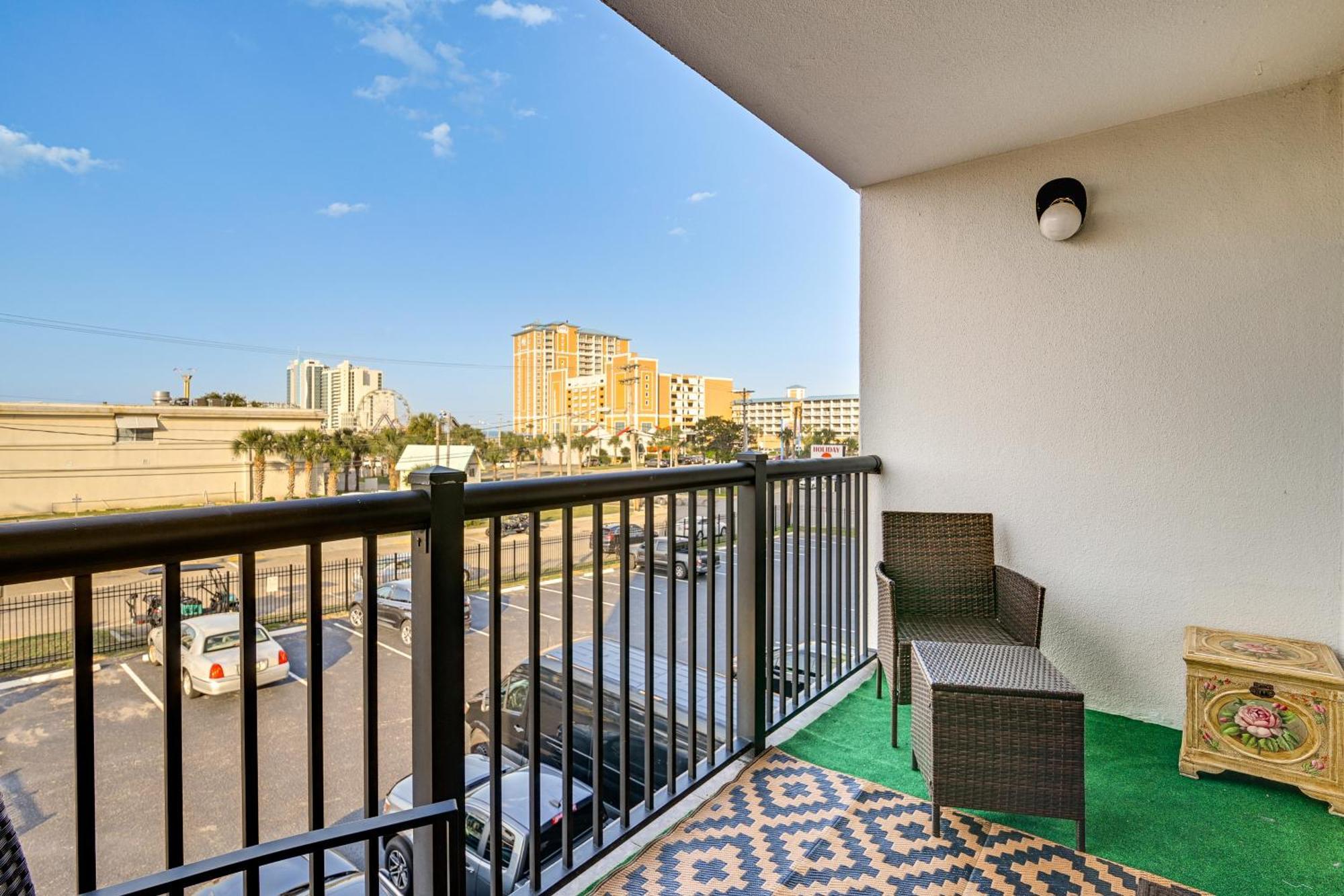 Updated Resort Condo, Walk To Myrtle Beach! Eksteriør bilde